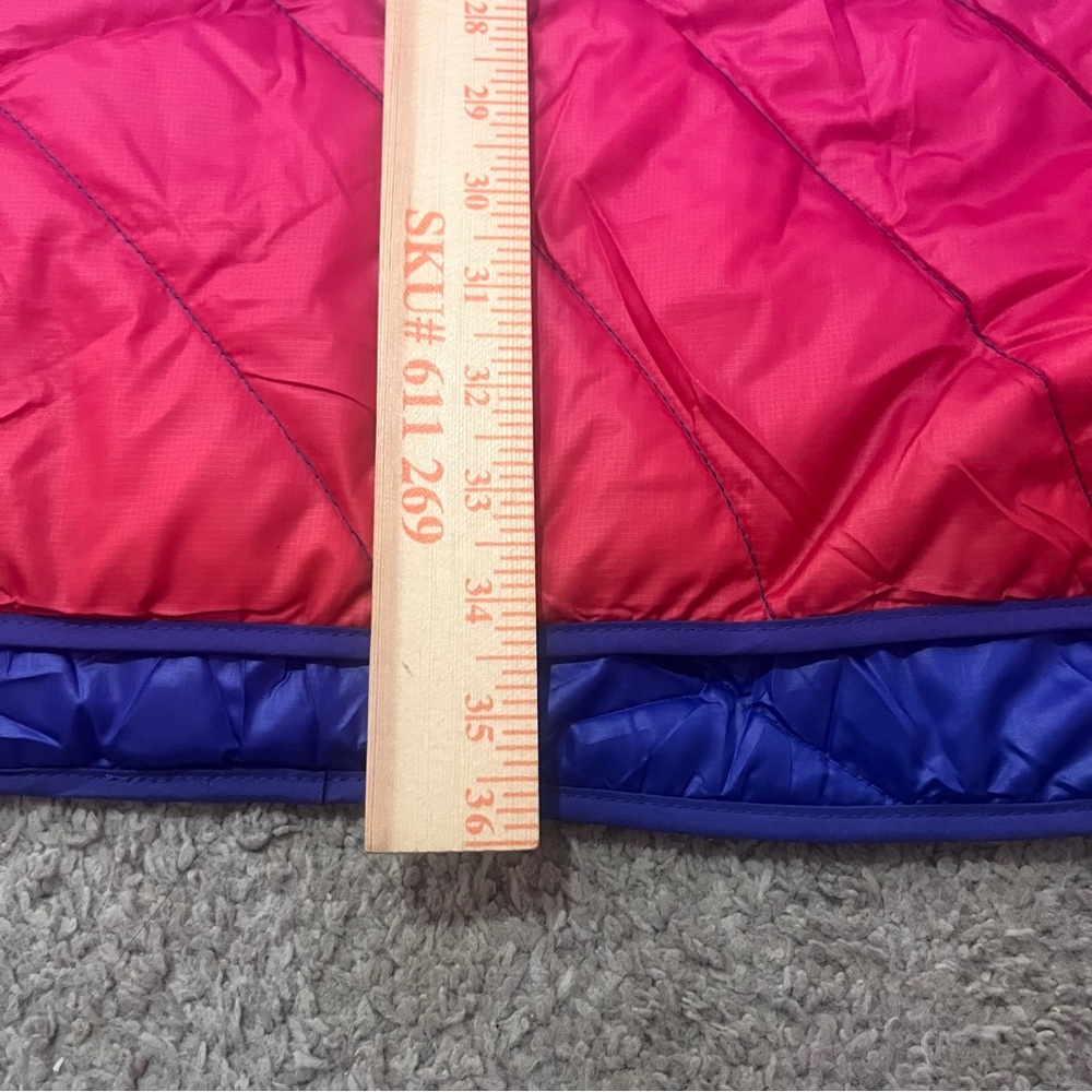 Men's NASA Blue and Red Quilted Poncho - Picture 4 of 9